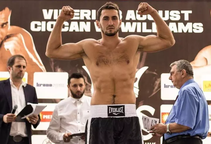 Ce nume de familie are Monica Gabor, după ce s-a măritat cu Mr. Pink. Cei doi s-au căsătorit în secret