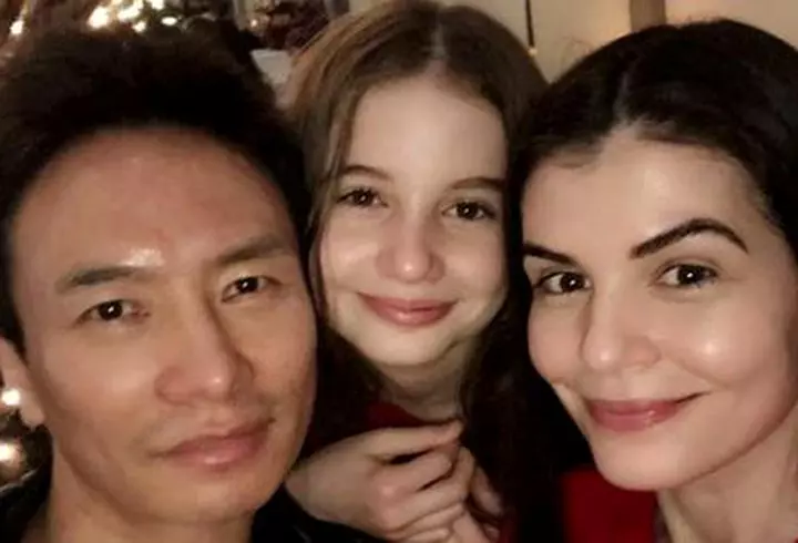 Drama cumplită a lui Artan, fostul solist de la Partizan. Artistului i-au murit părinții în aceeași zi, la câteva ore unul după celălalt