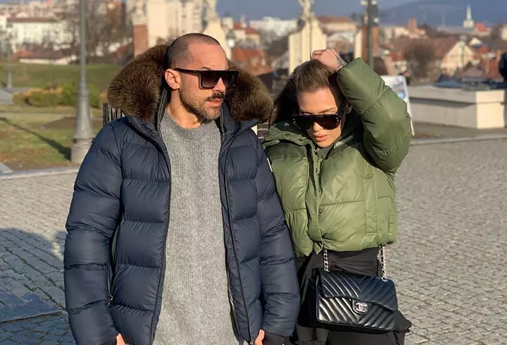 Imagini din cabina concurentelor de la „Bravo, ai stil! Celebrities”. Cum au fost surprinse fetele înainte de show