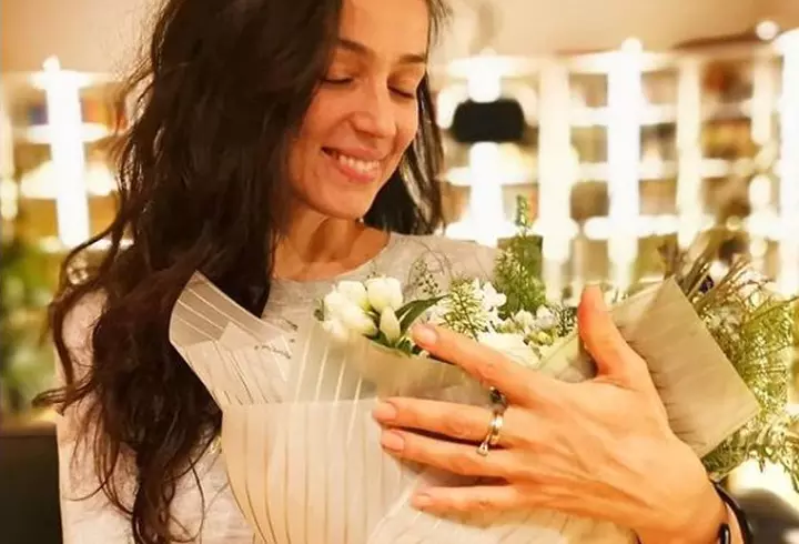 Imagini din cabina concurentelor de la „Bravo, ai stil! Celebrities”. Cum au fost surprinse fetele înainte de show