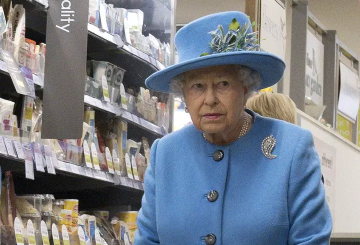 Nicole Cherry a făcut furori dezbrăcată pe internet. A dansat fără inhibiții și și-a arătat sânii