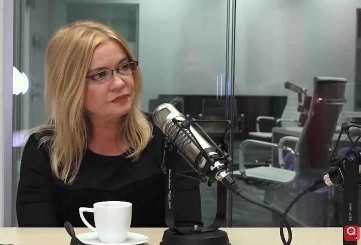 Gestul emoționant făcut de Elena Gheorghe în amintirea bunicii ei. Concertul său a fost difuzat în premieră pe TVR 1