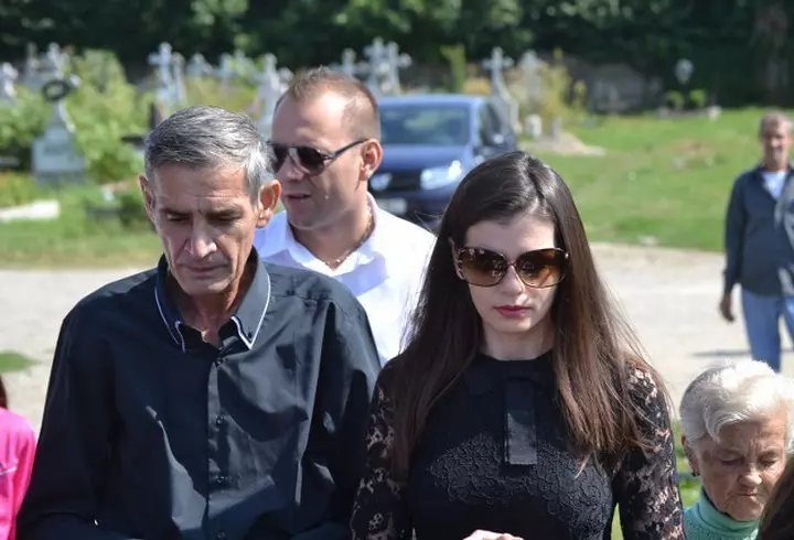 Ce nume de familie are Monica Gabor, după ce s-a măritat cu Mr. Pink. Cei doi s-au căsătorit în secret