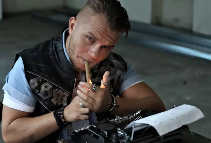 Dieta pe care o ține Sharon Stone pentru a arăta impecabil la aproape 62 de ani. Mănâncă ciocolată, dar nu consumă alcool