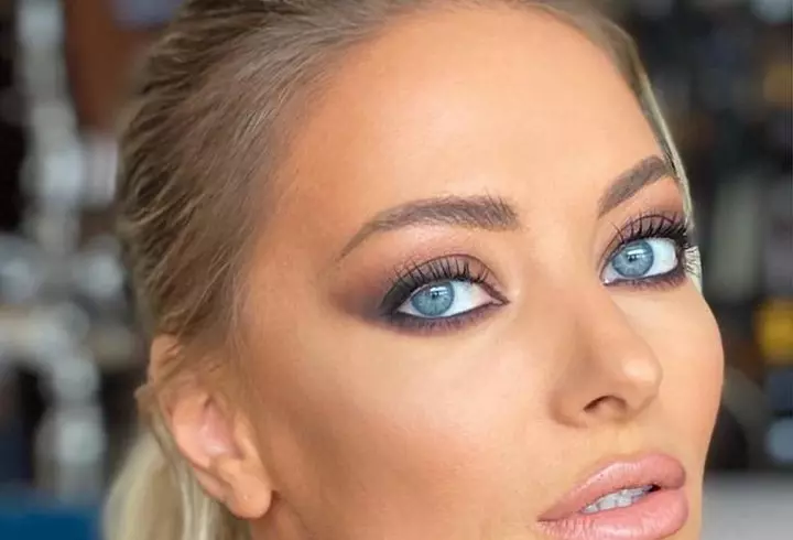 Cupidon și-a făcut treaba de Valentine's Day! Ramona Olaru a fost cerută în căsătorie de iubitul ei, la nici 6  luni de la debutul relației