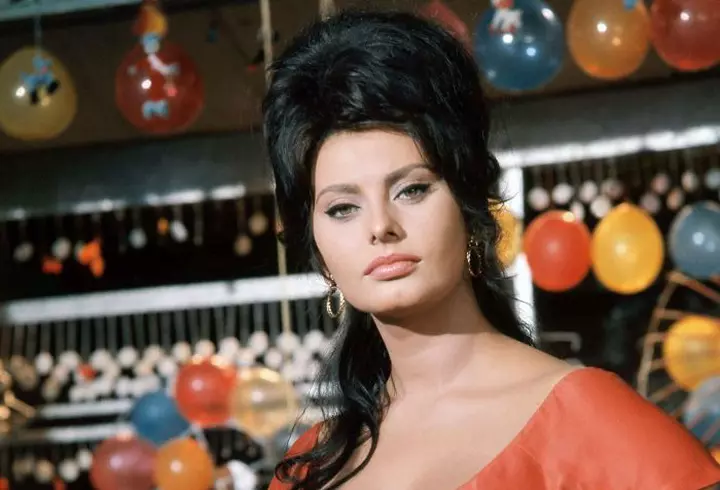 Ceartă între Speak și iubita lui la Asia Express: "Mă iau nervii. Îmi vine să-ți dau cu ochelarii în cap!"/ "Ce să-ți fac? Ești nebună?"