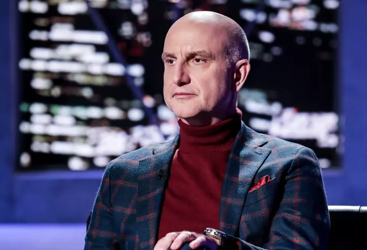 "A încurcat pașii! Întrebarea mea este cum... ". Ce a greșit Gabriela Cristea la rețeta de creveți și de ce a făcut-o praf Chef Dragoș Neacșa, celebru pe Tik Tok