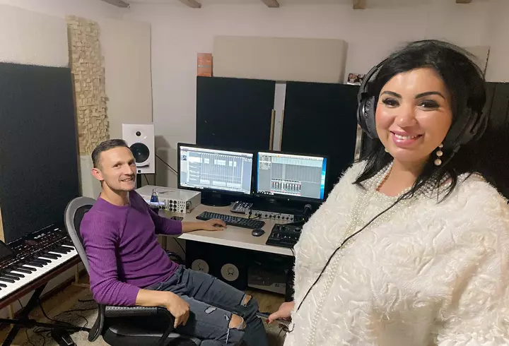 Șerban Copoț a ajuns la spital după o accidentare. Ce a pățit prezentatorul de la iUmor: "Când ești cu capul în nori..."