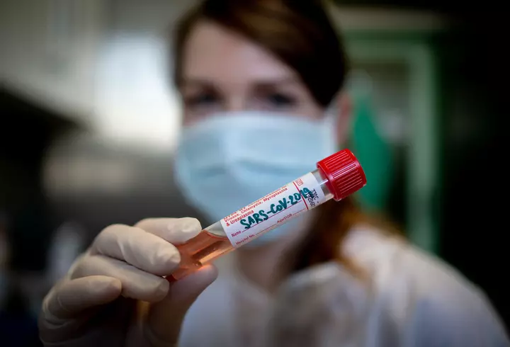 Un băiețel de 5 ani, infectat cu coronavirus, își întreabă mama dacă va muri. Mesajul emoționant al femeii: ”Stați acasă!”