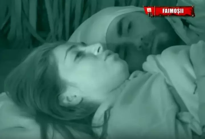 Adelina Pestrițu și Virgil Șteblea împlinesc azi 3 ani de când sunt împreună.  "Izolarea ne face să ne imaginăm cum ar fi viața cu un frățior pentru micuța noastră"