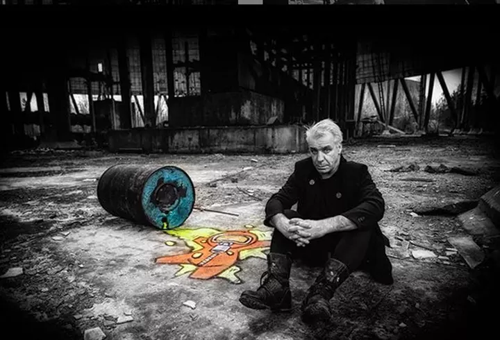 Adelina Pestrițu și Virgil Șteblea împlinesc azi 3 ani de când sunt împreună.  "Izolarea ne face să ne imaginăm cum ar fi viața cu un frățior pentru micuța noastră"