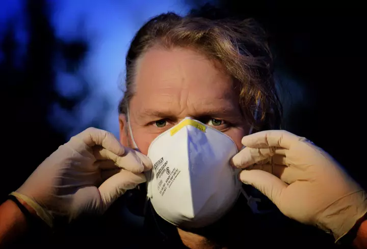 Raed Arafat se izolează la domiciliu. Măsura e valabilă pentru toți membrii Comitetului Național pentru Situații Speciale de Urgență