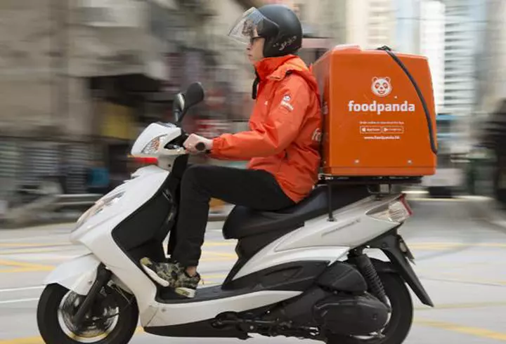 Adevăr sau mit: Dacă beau apă la fiecare 15 minute, mă feresc de coronavirus? Răspunsul oficial este ferm!