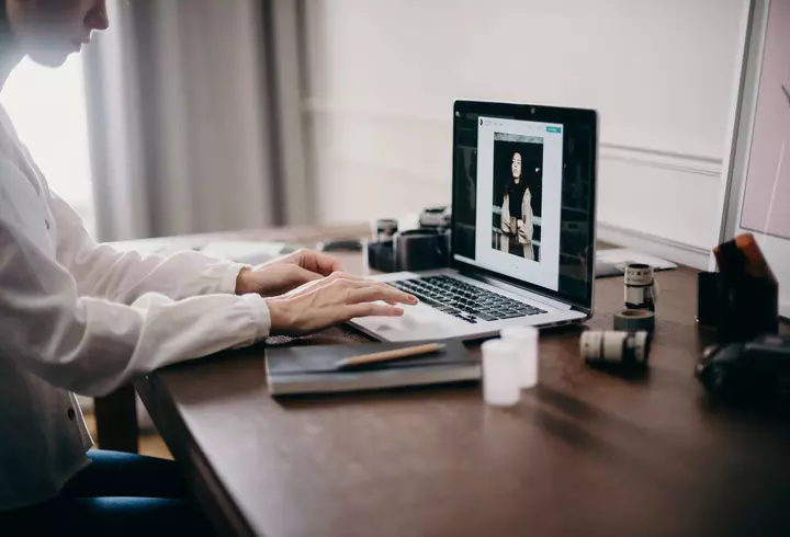 Când se redeschid mall-urile. Ministrul Economiei a făcut anunțul: "Vrem să aducem viața la normalitate mai repede"