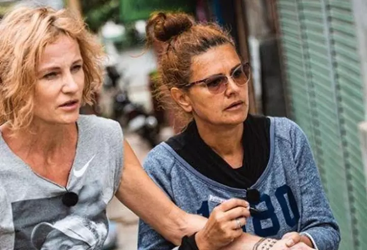 Români în Italia. Ștefan Gabriel coase măști și le oferă gratis oamenilor: "Unele le-am și decorat, erau pentru copii și am vrut să-i fac să zâmbească. Fac asta din suflet"