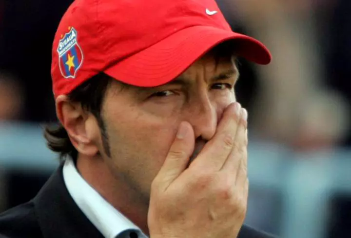 Walter și Raluca Zenga, despărțiți de coronavirus! Aflat în Italia, antrenorul se teme pentru familia sa