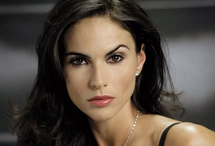 Avertismentul unui medic, după acordul dintre Biserică și MAI: "Virusului nu-i pasă nici de icoană, nici de Dumnezeu, nici de nimic"