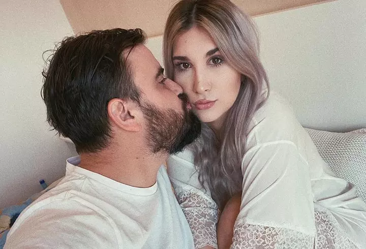 Alexandra Stan se află în izolare de 8 săptămâni: "Am devenit expertă la gătit pâine și covrigi". Care e cea mai mare teamă a solistei în timpul pandemiei de coronavirus / INTERVIU