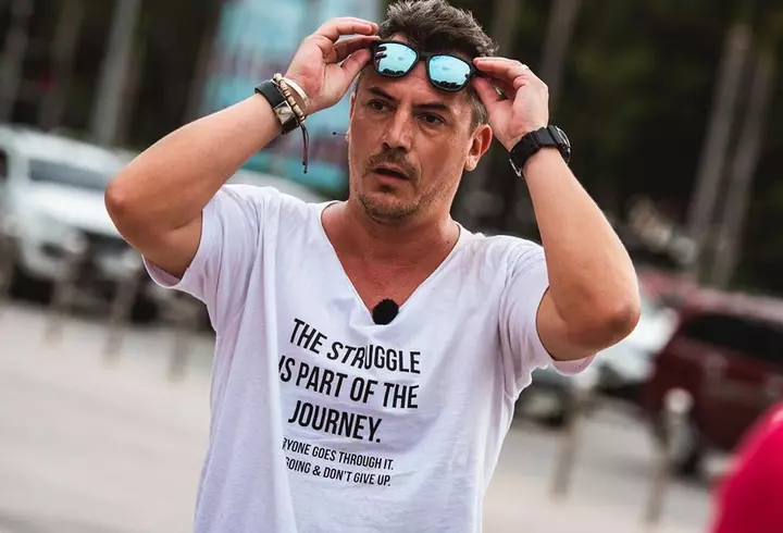 Melania Trump, într-o postură inedită. Cu lopata în mână, dar pe tocuri, Prima Doamnă a Americii plantează arbori! Imaginile au făcut înconjurul lumii