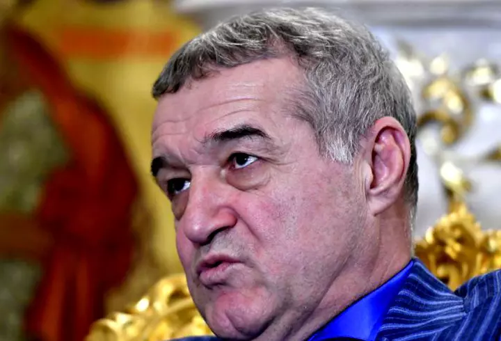 Marcel Vela, declarație tranșantă despre sancțiuni, începând cu 15 mai: ”Cine nu are mască și strănută poate avea dosar penal”. Ulterior, a făcut o rectificare