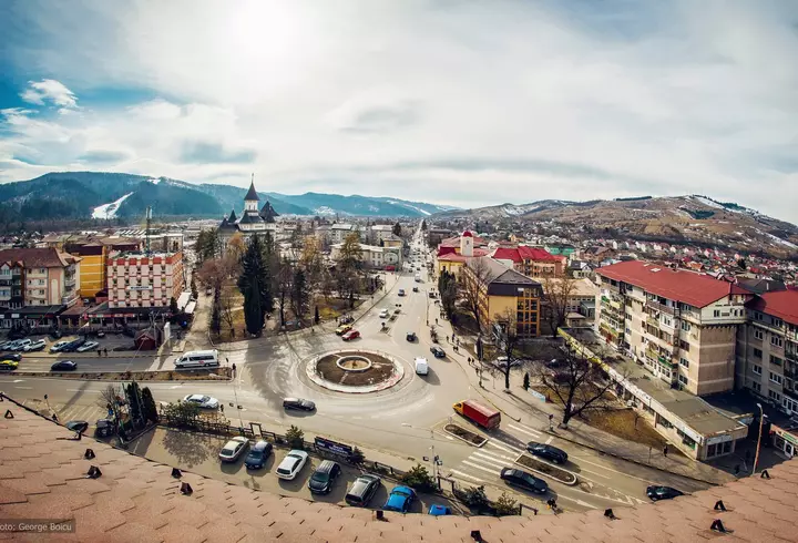 Cum a reușit un județ din România să aibă mai mulți pacienți vindecați de coronavirus decât cei infectați. Caraș-Severin a raportat 13 pacienți pozitivi și 23 de vindecați