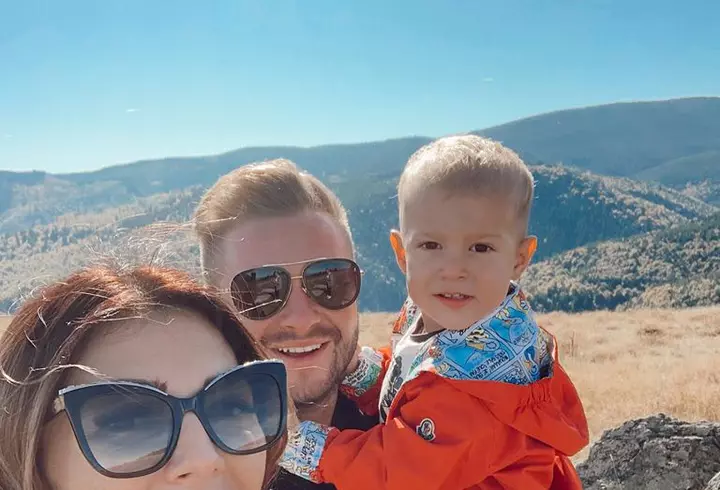 Larisa Iordache, voluntar în timpul pandemiei de coronavirus. A schimbat costumul de gimnastă cu uniforma de Poliție și a ieșit în stradă!