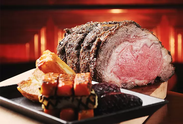 Tagliatelle cu creveți, ciuperci și sos rosé cremos