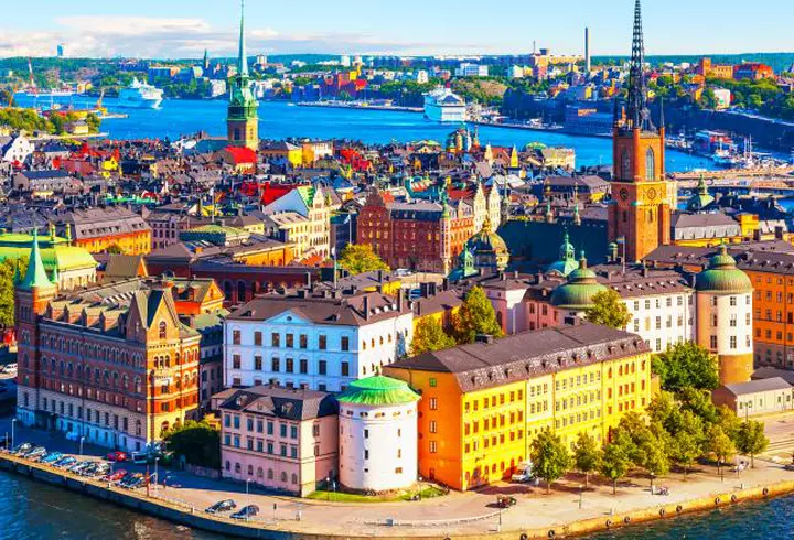 Un medic pneumolog ne învață cum să ne igienizăm nasul și gâtul acasă, pentru a preîntâmpina infectarea cu COVID-19. Atenție: unele remedii naturiste cresc șansele de a contacta virusul!