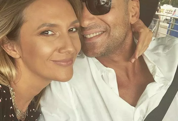 În timp ce țara se teme de coronavirus, Dragoș Bucur s-a izolat din cauza din cauza altei boli contagioase. A făcut varicelă la 42 de ani