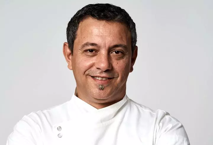 Melania Trump, într-o postură inedită. Cu lopata în mână, dar pe tocuri, Prima Doamnă a Americii plantează arbori! Imaginile au făcut înconjurul lumii