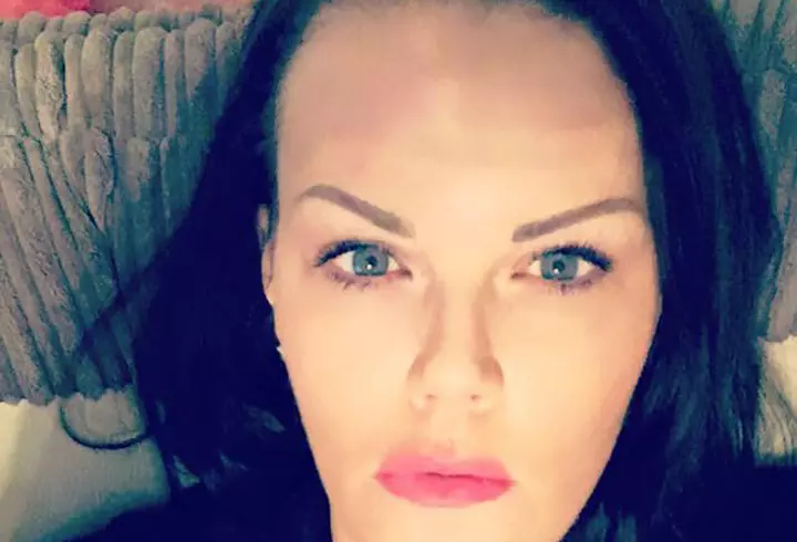 În timp ce țara se teme de coronavirus, Dragoș Bucur s-a izolat din cauza din cauza altei boli contagioase. A făcut varicelă la 42 de ani