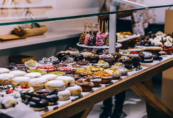 Coronavirusul produce 5 tipuri de iritații ale pielii, care i-au șocat pe medici. Ce înseamnă "Degetul COVID" și cum arată