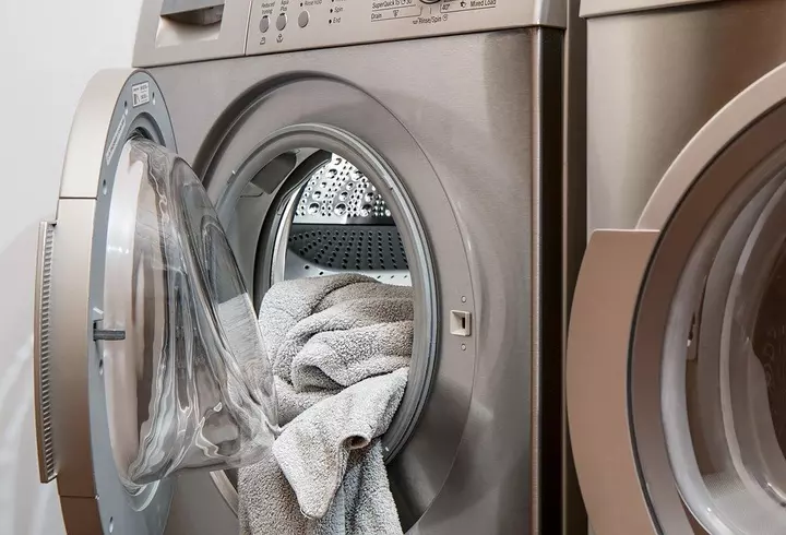 Klaus Iohannis, amendat de CNCD pentru dicriminare etnică în discursul "Jó napot kívánok, PSD!". Ce sancțiune a primit președintele