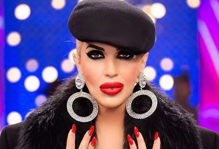 Melania Trump, într-o postură inedită. Cu lopata în mână, dar pe tocuri, Prima Doamnă a Americii plantează arbori! Imaginile au făcut înconjurul lumii