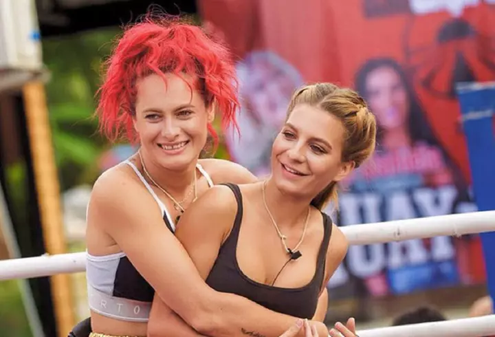 Melania Trump, într-o postură inedită. Cu lopata în mână, dar pe tocuri, Prima Doamnă a Americii plantează arbori! Imaginile au făcut înconjurul lumii