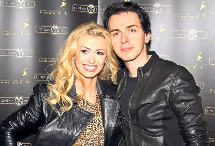 Ce sancțiuni îi așteaptă pe românii care nu vor purta masca de protecție în spații închise după data de 15 mai