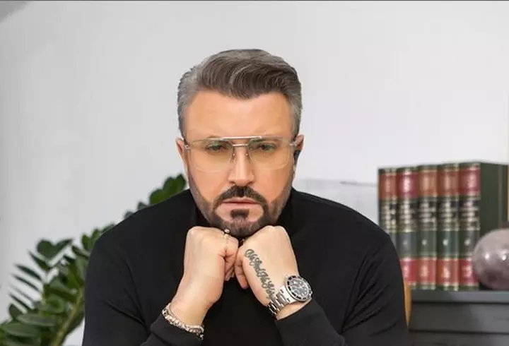 Adina Alberts și-a luat fetița și a plecat de acasă, după ce Viorel Cataramă a spus că vrea să se autoinfecteze cu coronavirus: "În orice familie există divergențe de opinie. El cu certitudinile și deciziile lui"