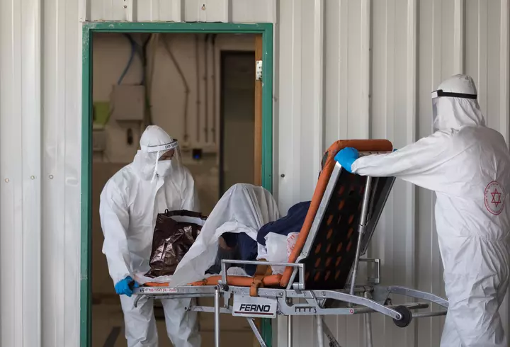 Eroii sunt printre noi! Roxana Nica, asistent medical la Serviciul de Urgență al Spitalului Județean Focșani: "Am zis că plec pe front și am simțit asta până în mijlocul inimii"/ EXCLUSIV