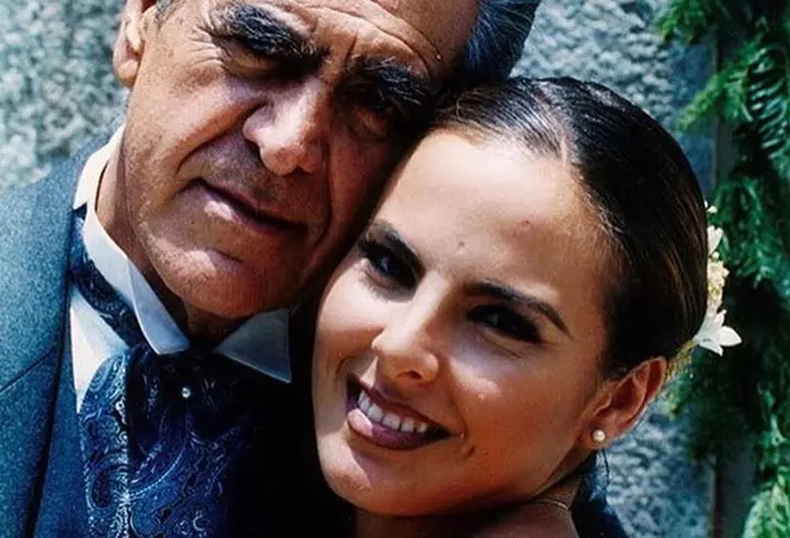 După lupus, Selena Gomez în fața unui nou diagnostic: "Am fost speriată și uşurată pentru că am aflat de ce sufăr de atâţia ani de depresie şi anxietate"