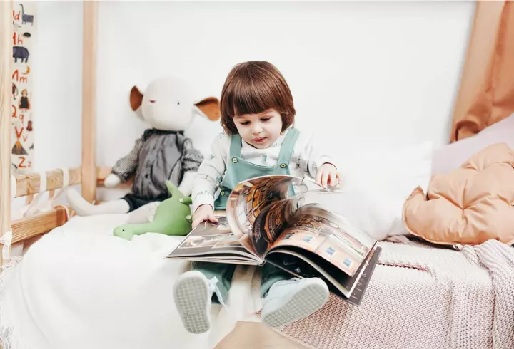 (P) Beauty news AVON: trenduri în machiaj și noutăți parfumate pentru vara 2020