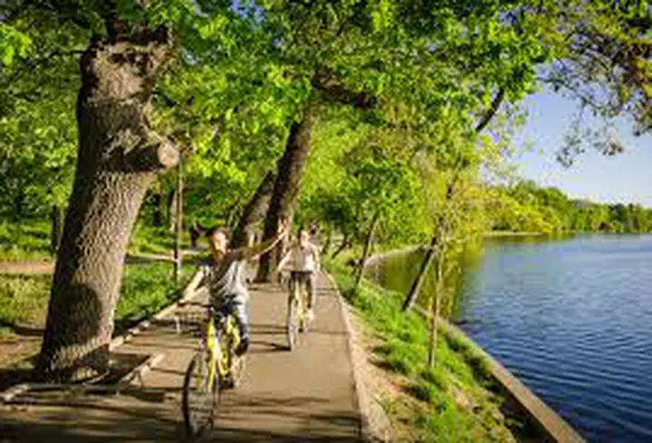 Eroii sunt printre noi! Roxana Nica, asistent medical la Serviciul de Urgență al Spitalului Județean Focșani: "Am zis că plec pe front și am simțit asta până în mijlocul inimii"/ EXCLUSIV