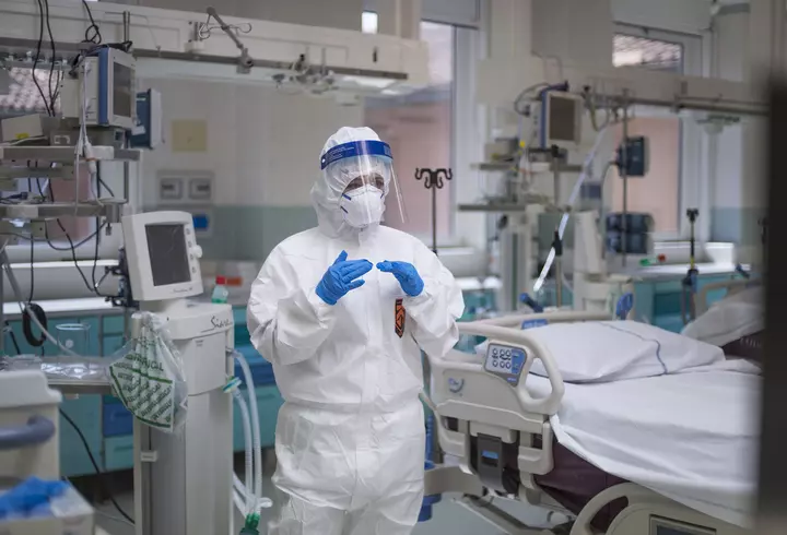 Eroii sunt printre noi! Roxana Nica, asistent medical la Serviciul de Urgență al Spitalului Județean Focșani: "Am zis că plec pe front și am simțit asta până în mijlocul inimii"/ EXCLUSIV