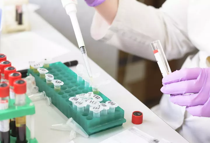 Când se redeschid mall-urile. Ministrul Economiei a făcut anunțul: "Vrem să aducem viața la normalitate mai repede"