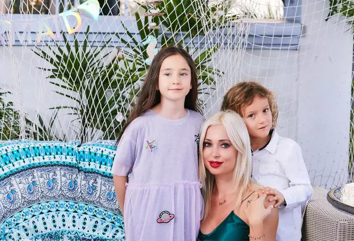 Fetița de doar 6 ani a lui George Floyd transmite un mesaj emoționat. Gianna nu știe adevărul despre moartea eroului ei: ”Tati a schimbat lumea”