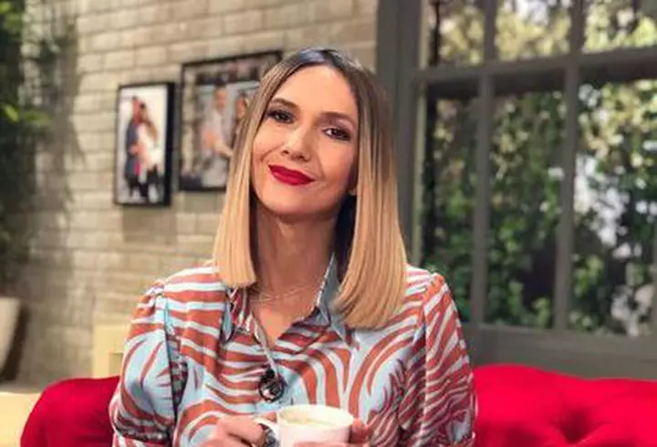 Primele imagini cu Alina Pușcaș de acasă, după ce s-a vindecat de COVID-19 și a fost externată: "Îmi pare rău, dar mie chiar mi-a fost foarte bine!"