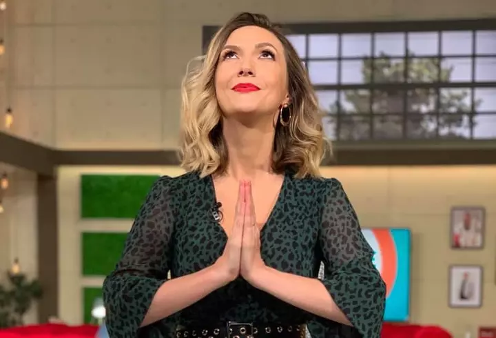 O mai ții minte pe Xena, prințesa războinică? Cum arată actrița Lucy Lawless astăzi, la 52 de ani