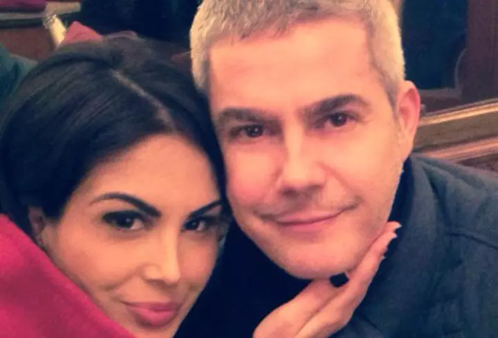 Tenorul italian Alessandro Safina, cercetat penal pentru abandon de familie. Acuzațiile pe care i le aduce fosta iubită româncă Laura Maria Calafeteanu, care i-a dăruit un copil acum 10 ani