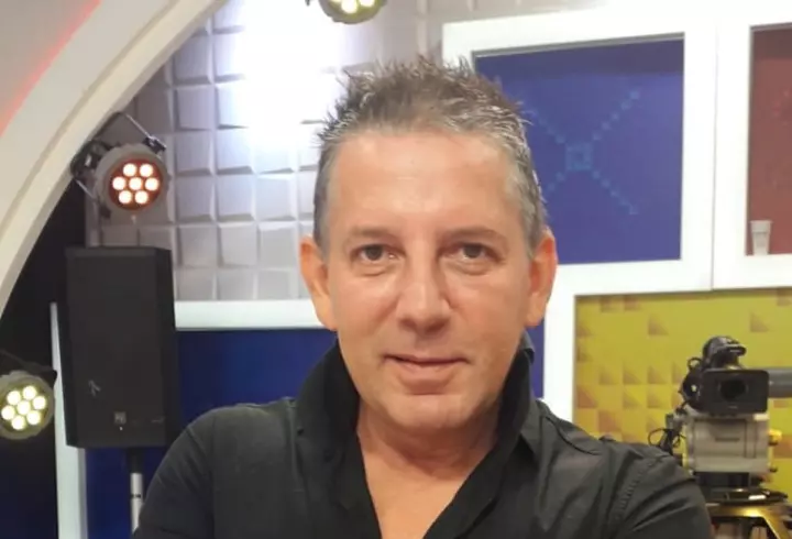 Olivia Steer îl atacă pe Klaus Iohannis, pentru măsurile care vor fi luate după 15 iunie: „Ceaușescu doi”