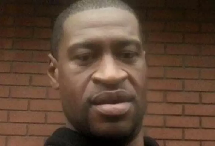 Focar de COVID-19 la Fan Courier, cea mai importantă firmă de curierat, din România! Opinia lui Raed Arafat: "Riscul ca prin colete să se transmită…"