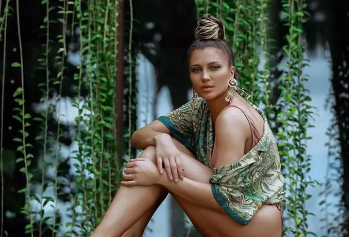 Olivia Steer îl atacă pe Klaus Iohannis, pentru măsurile care vor fi luate după 15 iunie: „Ceaușescu doi”